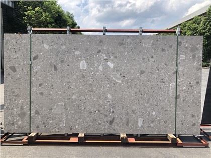 Ubin Beton Format besar